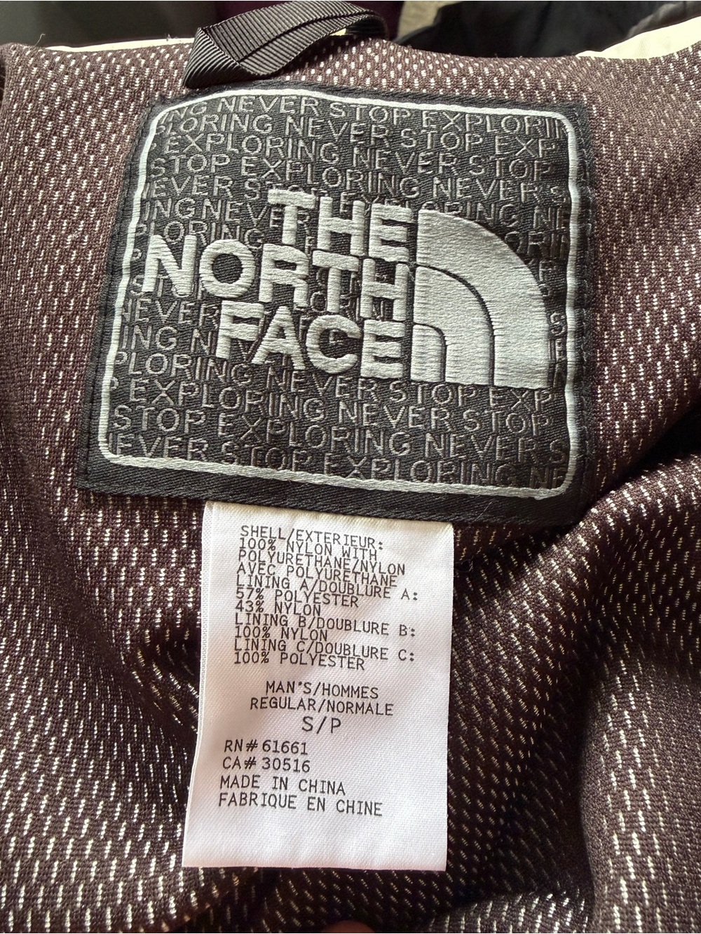 The North Face Black & Cream Ski Jacket with Hood - Picture 2 of 8